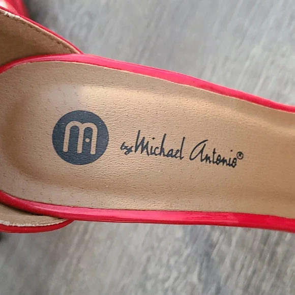 M by Michael Antonio Lovina Stiletto Sandals - Picture 5 of 6